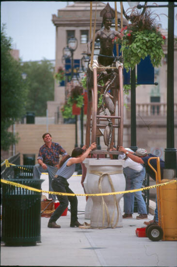 Installing Acqua Grylli on Milwaukee's Riverwalk